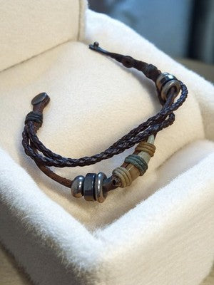 Bracelet vintage rétro tressé, perles fantaisie, aspect cuir et métal, bijou anc