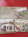Lot anciens timbres du monde, thématiques fleurs, papillons, sports, collection