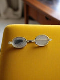 Broche pince à lunettes vintage ovale dorée, accessoire rétro ancien