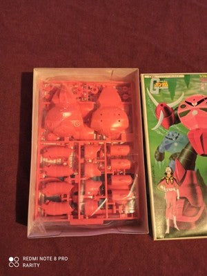 Maquette Gundam Z'Gok 1/144 Bandai vintage boîte illustrée Mobile Suit