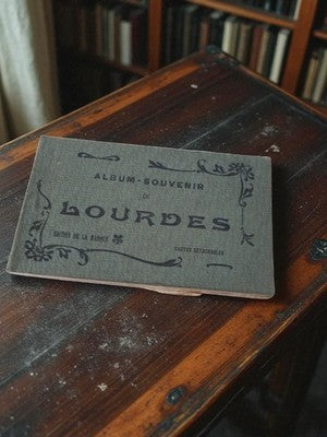 Vintage souvenir album Lourdes detachable postcards retro