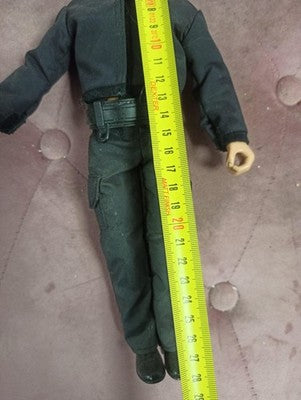 Figurine articulée Jackie Chan vintage 2001 API, tenue noire rare, poupée action