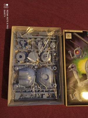 Maquette Bandai Mobile Suit Gundam Ball 1/144 vintage boîte illustrée