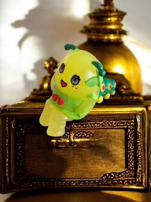 Figurine Funassy Gashapon japonaise jaune verte rare, édition commémorative
