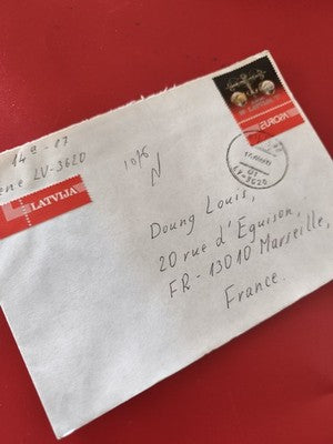 Ancienne enveloppe Lettonie avec timbre oblitéré Europa philatélie collection