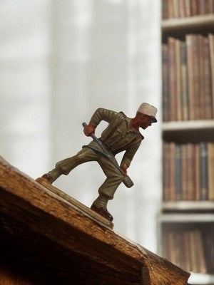 Figurine Starlux soldat ancien vintage, pièce rétro, uniforme kaki, occasion