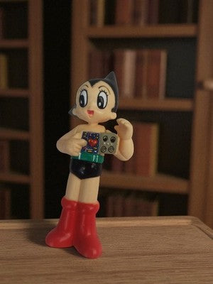 Figurine Astroboy Gashapon Osamu Tezuka mini robot manga boots rouges