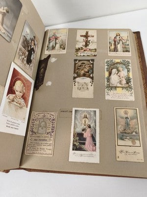Gros classeur de cartes pieuses catholiques anciennes, chromos & communions