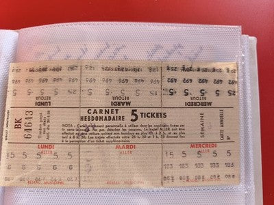 Ancien carnet hebdomadaire de tickets de train vintage Réseau Municipal années 6