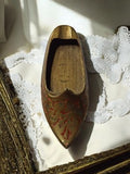 Cendrier laiton forme babouche décor gravé style indien doré