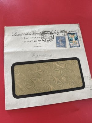 Ancienne enveloppe oblitérée avec timbres France pour philatélie collection