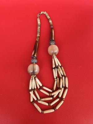 Ancien collier vintage en os, perles naturelles, multi-rangs, tons beige et brun