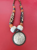 Vintage ancien collier tibétain en os et bakélite, bijou ethnique rare déco