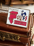 Pin's Football Picardie District Aisne FFF vintage émaillé blanc rouge