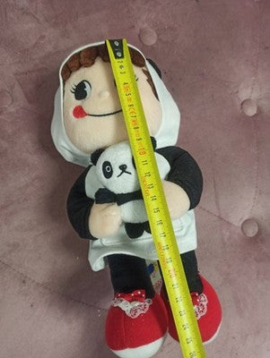 Peluche Peko-Chan vintage panda robe noire blanche chaussures rouges