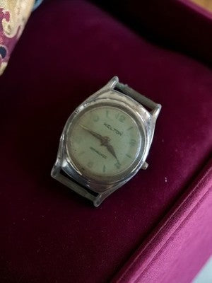 Montre homme vintage Kelton rétro, cadran clair, état ancien à restaurer
