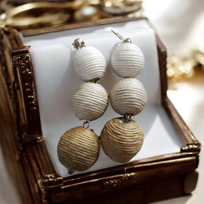 Boucles d’oreilles pendantes asiatiques, perles tressées blanc doré, style tradi