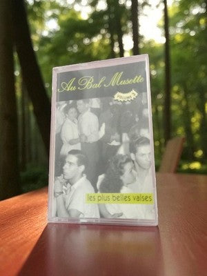 Cassette audio Au Bal Musette valse rétro K7 vintage musique française ancienne