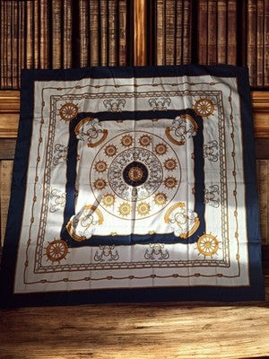 Foulard carré vintage motif marin rétro bleu blanc accessoire élégant ancien