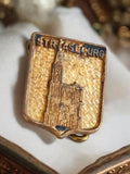 Broche blason Strasbourg vintage dorée émaillée, souvenir ancien France