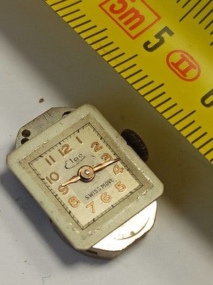 Montre vintage femme Elgé mécanique suisse cadran carré à restaurer rare