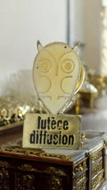 Pin's vintage hibou Lutèce Diffusion rétro années 80 France badge old school
