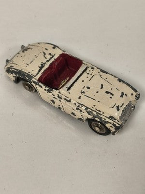 Dinky Toys Triumph TR2 miniature métal crème intérieur rouge ancien