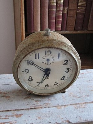 Réveil de table vintage Jaz à restaurer, aspect vieilli, horloge ancienne