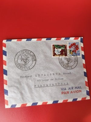 Ancienne lettre premier jour Tananarive timbres oblitérés Madagascar vintage