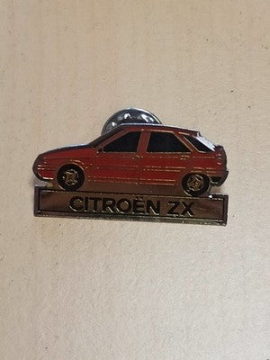 Pin's Citroën ZX vintage rétro, badge auto ancien, rouge, collection