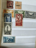 Lot anciens timbres vintage Maroc à trier, motifs monuments, oblitérés