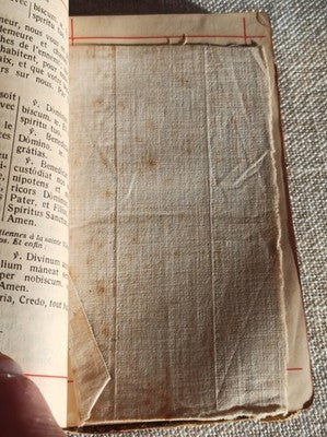 Livre de prières ancien Paroissien Romain 1921 reliure usée vintage