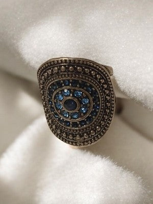 Bague rétro vintage fantaisie ovale strass bleus taille 53 bijou ancien