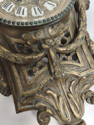 Cartel mural ancien bronze doré style Louis XVI pendule décor rocaille horloge