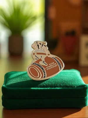 Pin's publicitaire vintage Café Artois Achicourt années 90 rare