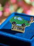 Pin's vintage voiture verte Shell édition limitée publicitaire rétro