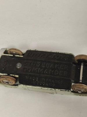 Ancien véhicule Dinky Toys Meccano Studebaker Commander métal France crème