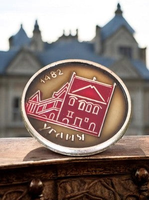 Broche soviétique Ouglitch 1482 URSS, émail rouge, monument historique