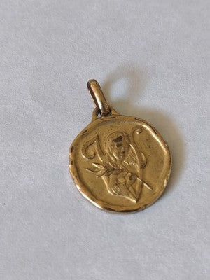 Médaille religieuse ancienne catholique vintage petit pendentif collection rétro