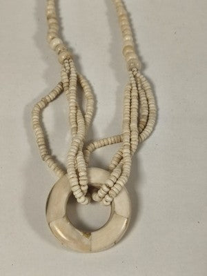 Ancien collier en os, pendentif rond, perles multiples, bijou ethnique vintage