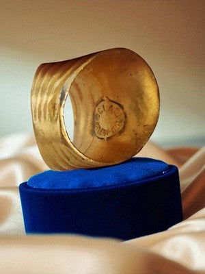 Bague vintage Clara plaquée or large ondulée, anneau signé, bijou rétro