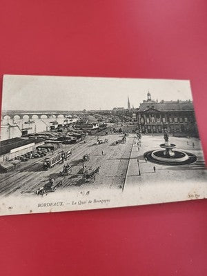 Ancienne carte postale oblitérée Bordeaux Quai de Bourgogne tramway noir et blan