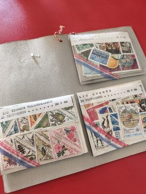 Lot ancien timbres du monde, vrac philatélie, thématique sport et nature