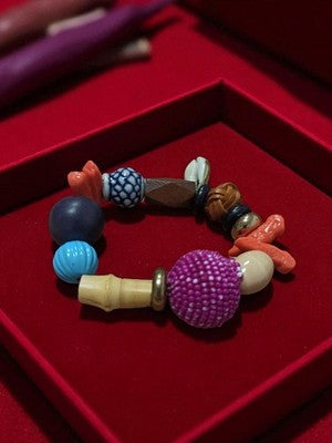 Bracelet ethnique ancien, perles naturelles, artisanal vintage multicolore