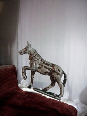 Statuette cheval Kiralu vintage ancien décor métal patiné rétro rare