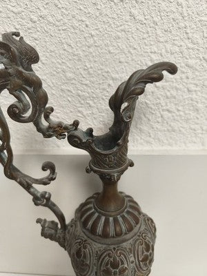 Aiguière ancienne métal argenté style Napoléon III XIXe, piédouche marbre