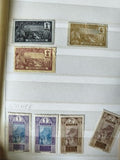 Lot anciens timbres vintage Guadeloupe Guinée Afrique Occidentale Française à tr