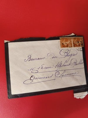 Ancienne lettre vintage avec timbres oblitérés, écriture manuscrite, collection