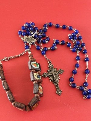 Ancien chapelet catholique vintage, perles bleues et bois, croix métal, collecti