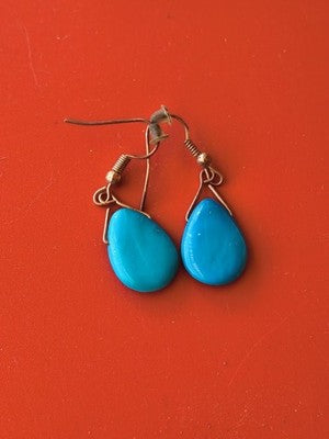 Paire de boucles d’oreilles vintage anciennes rétro pour collection ou cadeau or